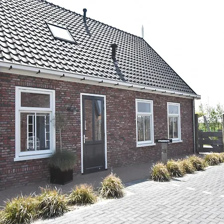 In Holland Near Beaches, Cleaning Included