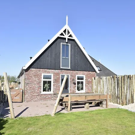 Casa de Férias In Holland Near Beaches, Cleaning Included