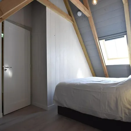 In Holland Near Beaches, Cleaning Included Casa de Férias *