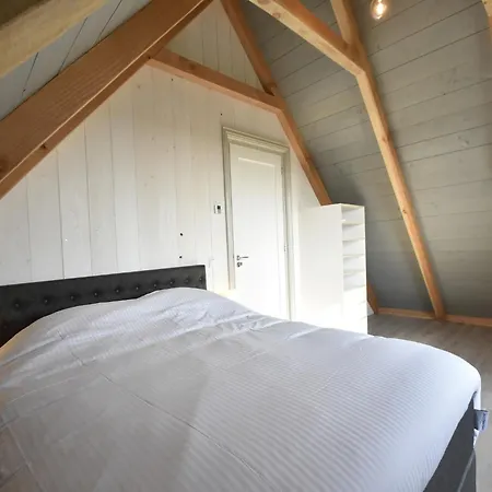 Casa de Férias In Holland Near Beaches, Cleaning Included *