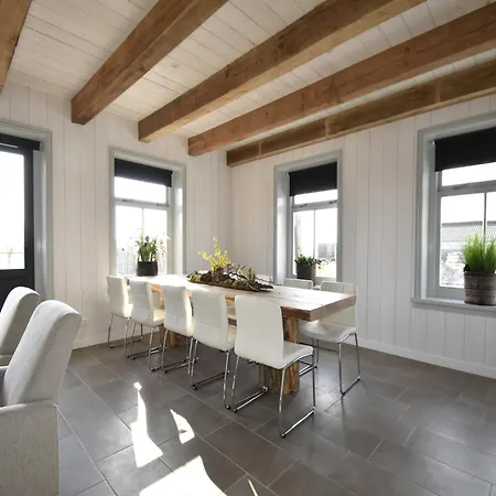 In Holland Near Beaches, Cleaning Included